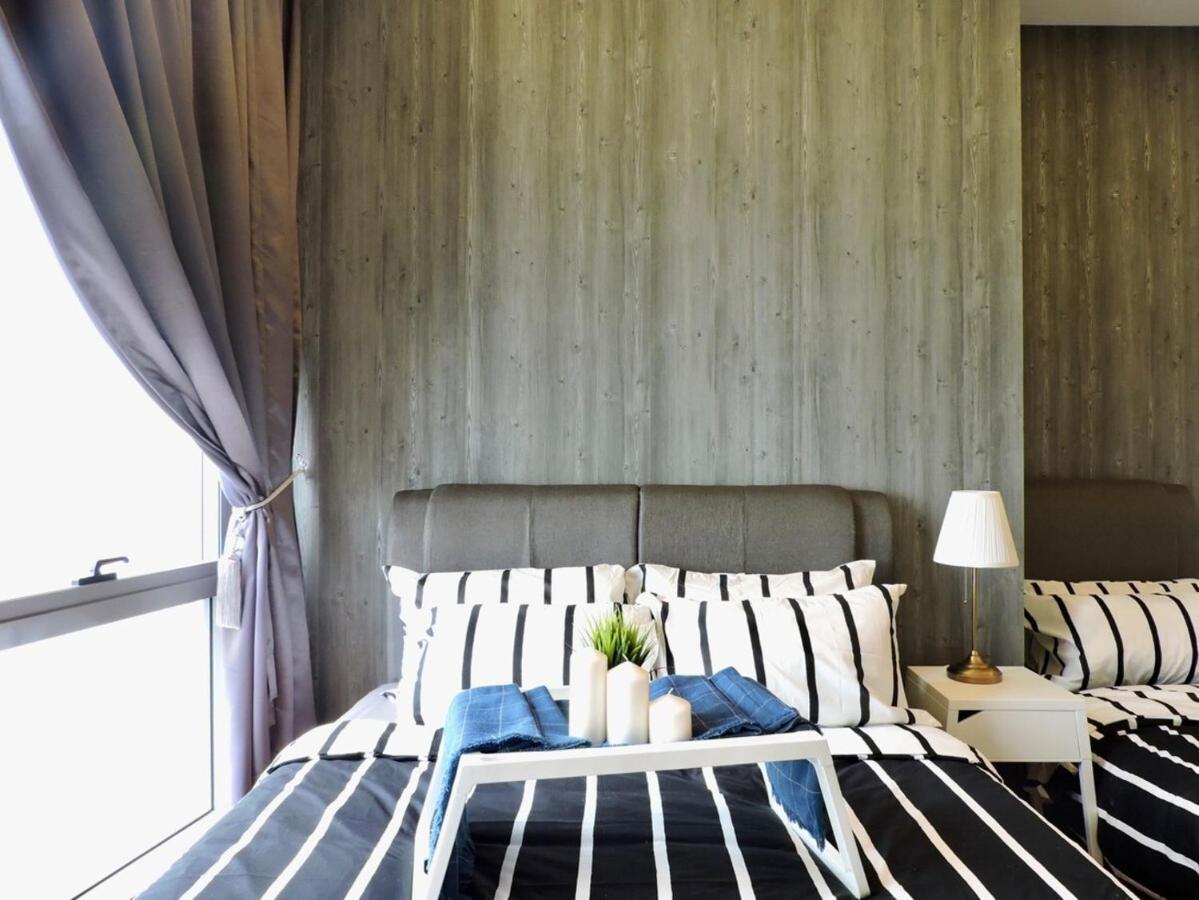 The Azure Residences Kampong Baharu Sungai Way Eksteriør bilde