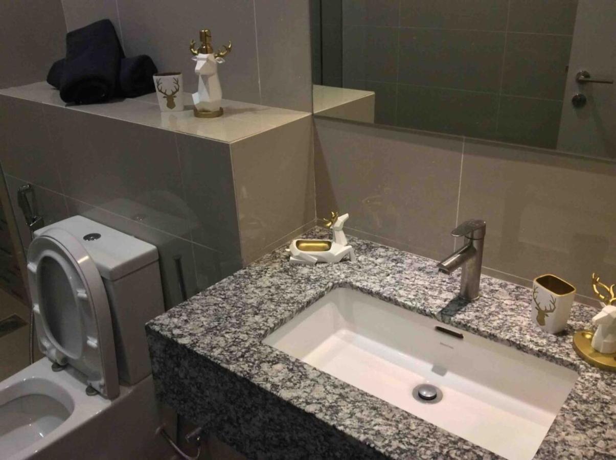 The Azure Residences Kampong Baharu Sungai Way Eksteriør bilde